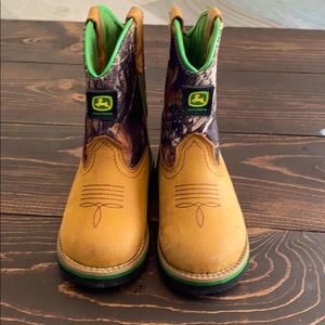 6.5 John Deere boots
